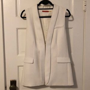 White designer vest Alice + Olivia
